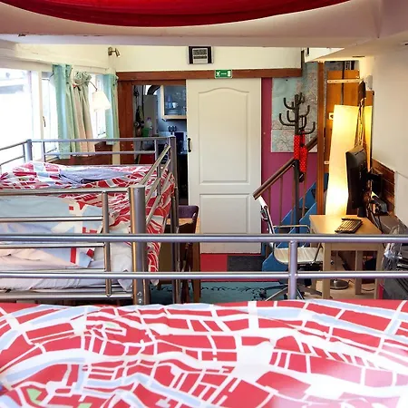 Amico House Boat * アムステルダム