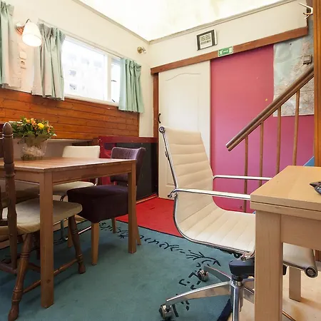 Amico House Boat ゲストハウス アムステルダム